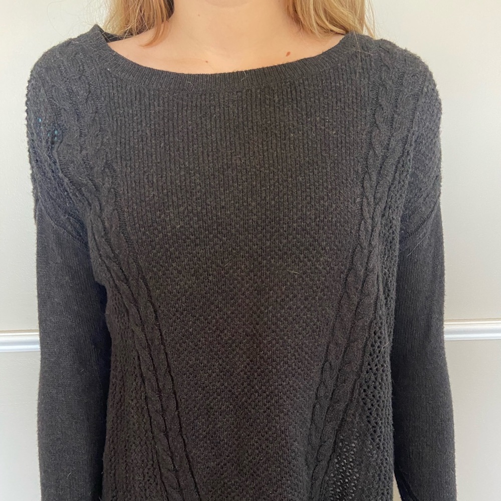 Black American Eagle Sweater